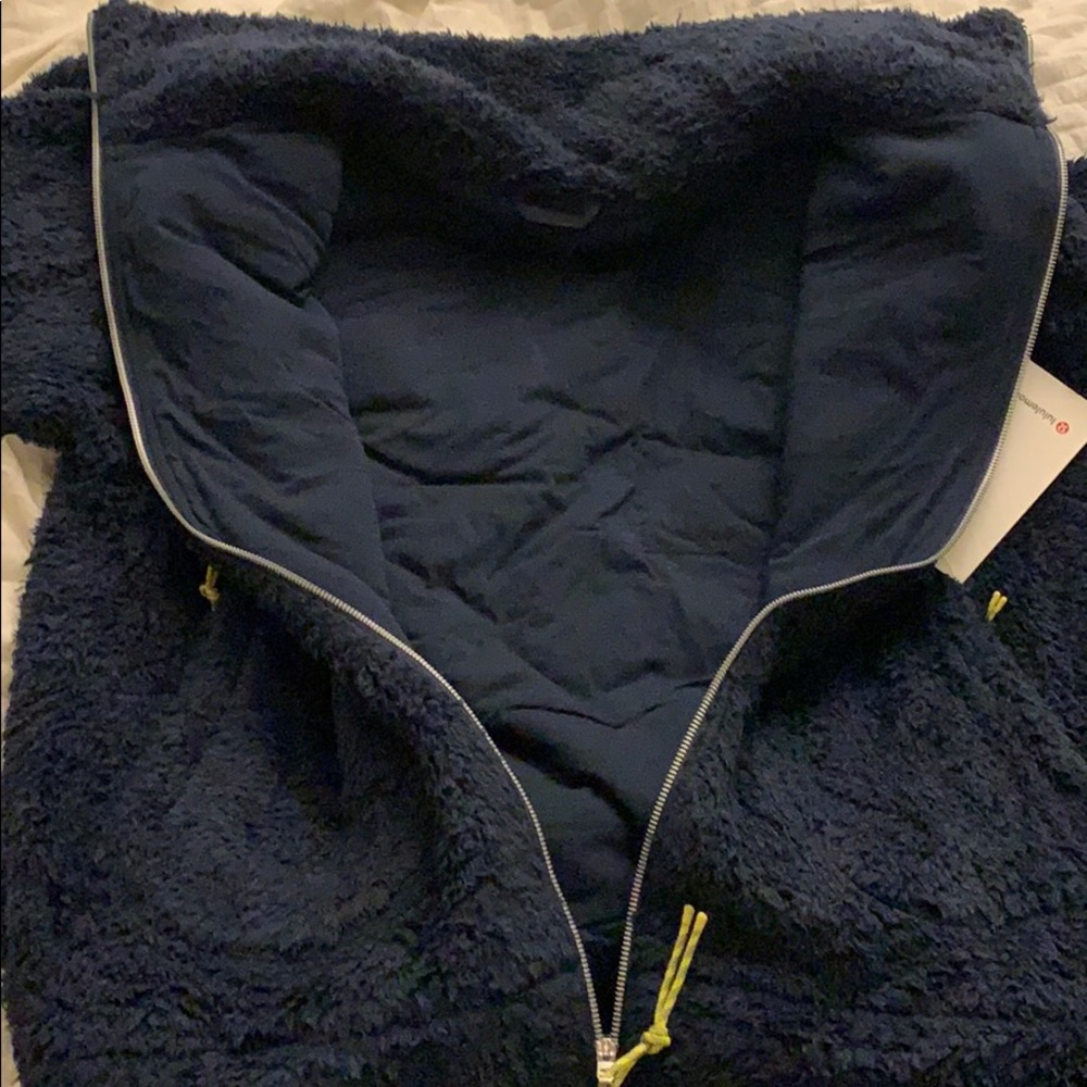 Lululemon oh so Sherpa navy sz 10 NEW’ - Picture 7 of 7
